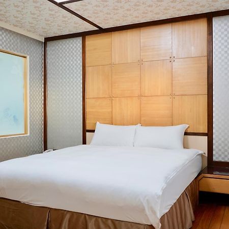 享平方文旅 Hotell Douliu Exteriör bild