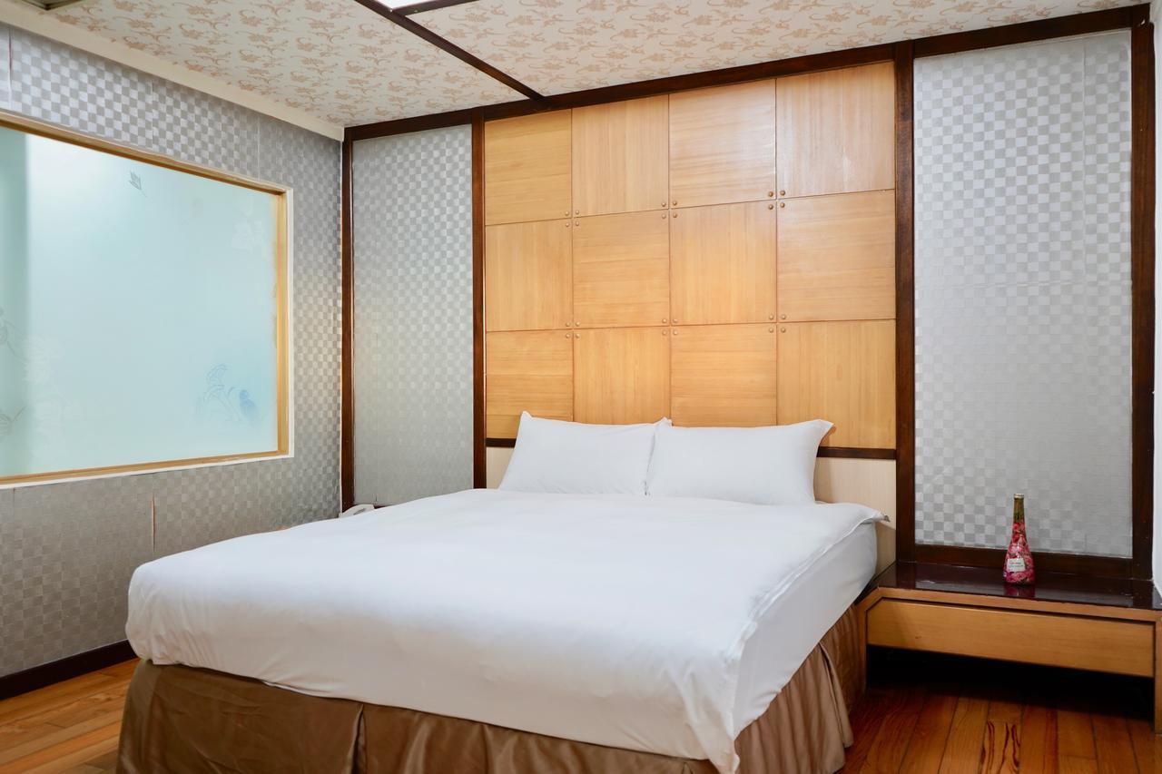 享平方文旅 Hotell Douliu Exteriör bild