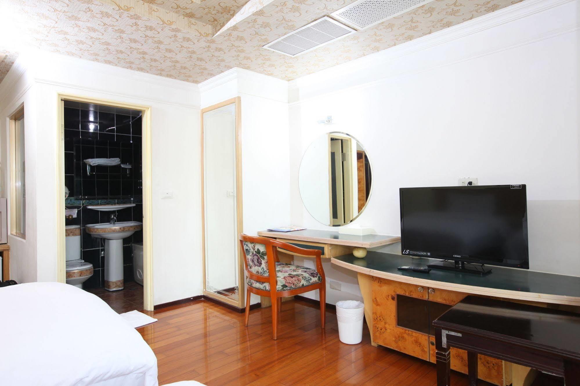 享平方文旅 Hotell Douliu Exteriör bild